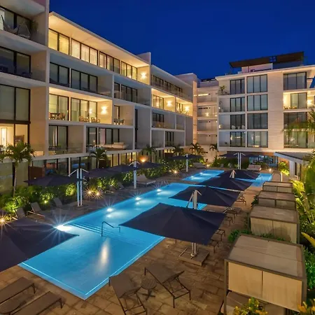 Astonishing Condo With Balcony In A Private Complex With Pool And Gym